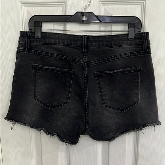 STS  Black Jean Shorts Distressed Frayed Hem - Picture 2 of 3